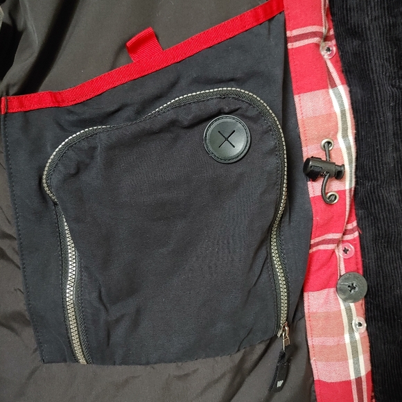 Woolrich Arctic Parka Duck Down Coat Coyote Fur Hood Size Large Black - Picture 11 of 15